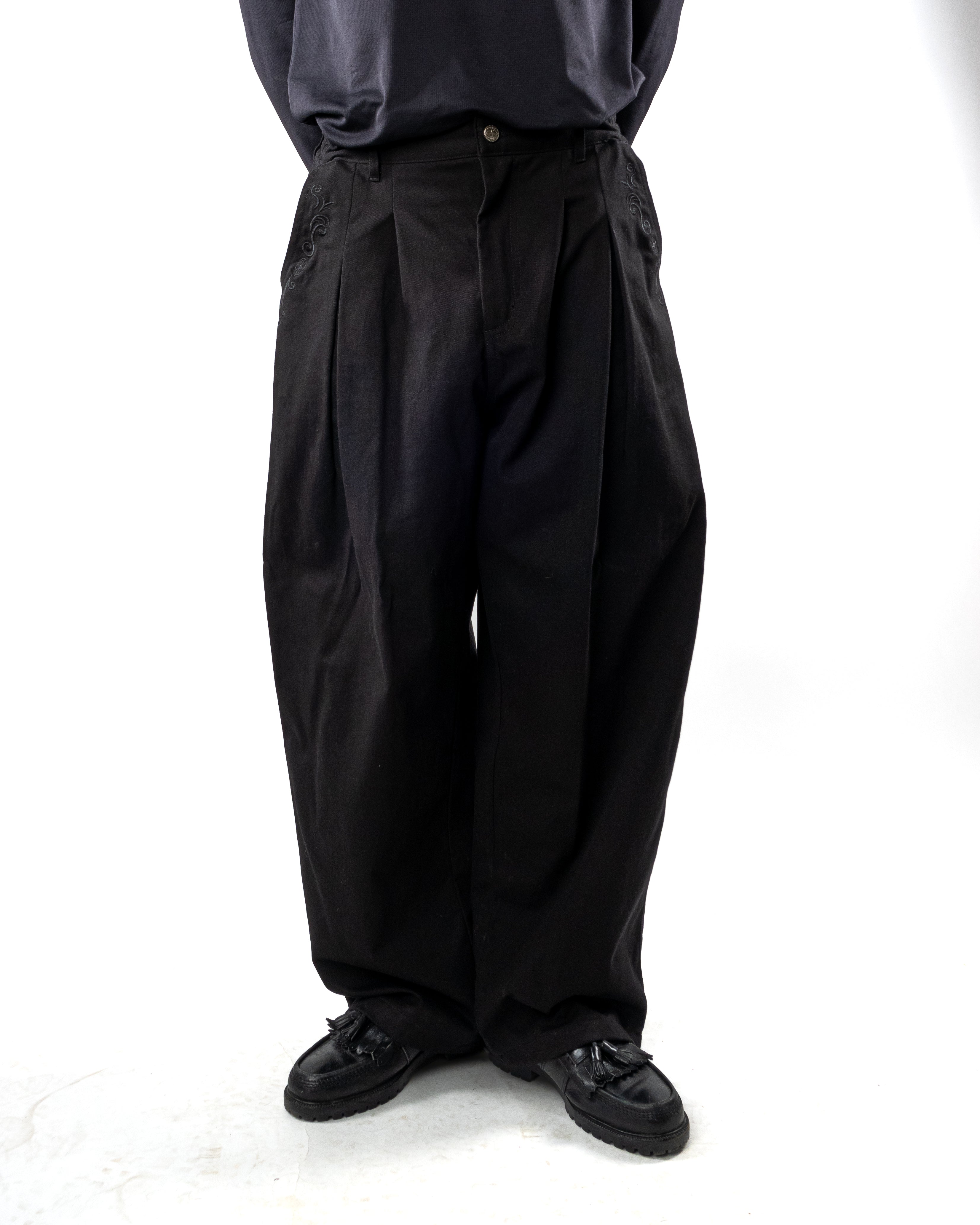 Pleated Pant
