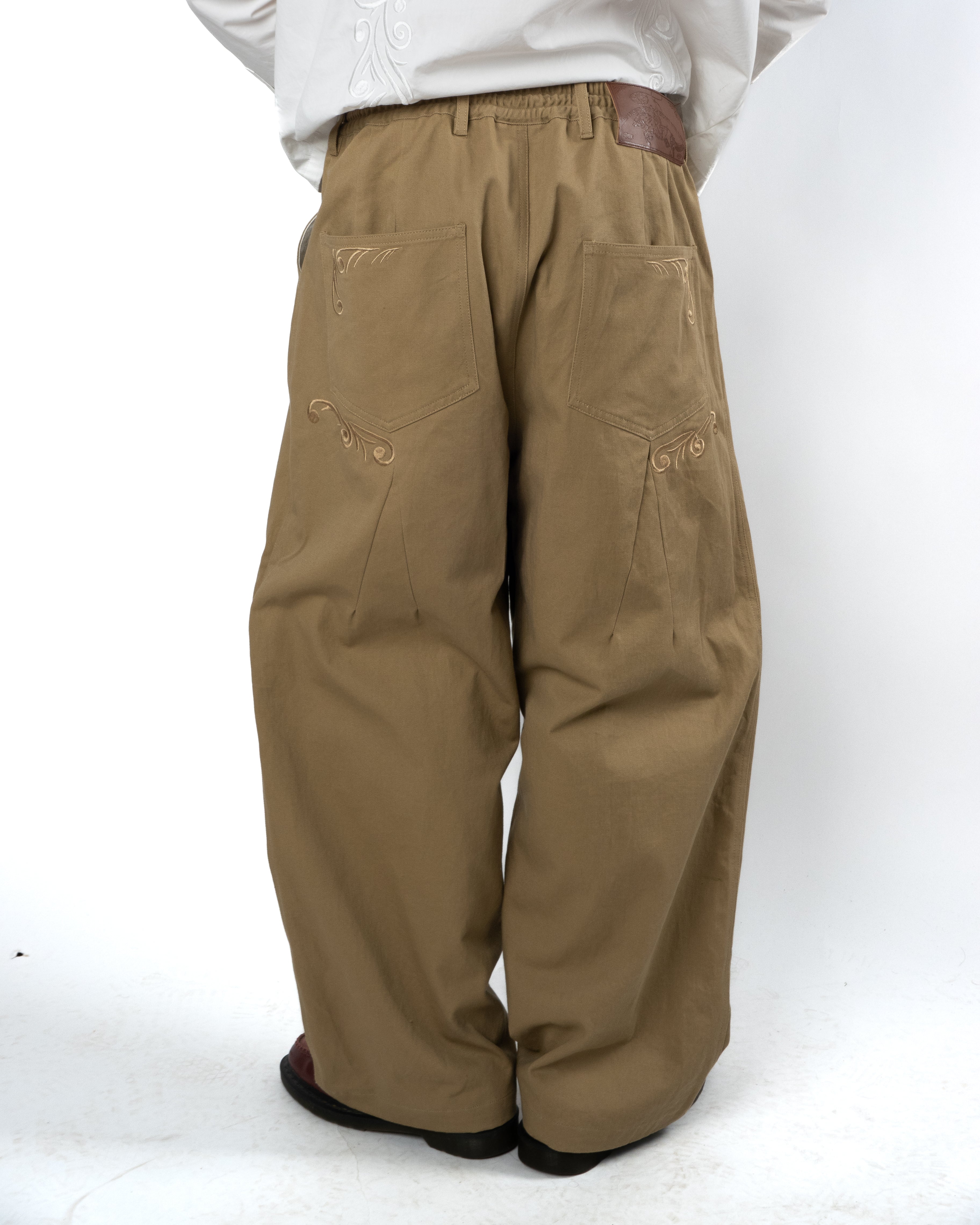 Pleated Pant